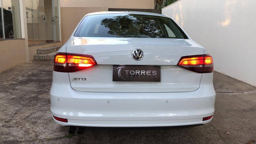 Imagem 3 de 14 de Volkswagen Jetta 2.0 Trendline Flex 4p Tiptronic
