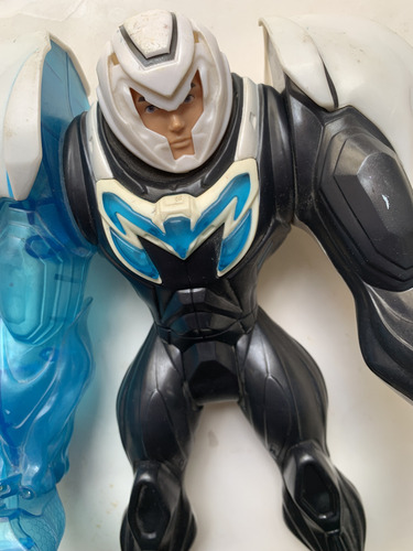 Max Steel Traje Turbo Fuerza Robot Blanco Azul Traje Y1520 (Usado)