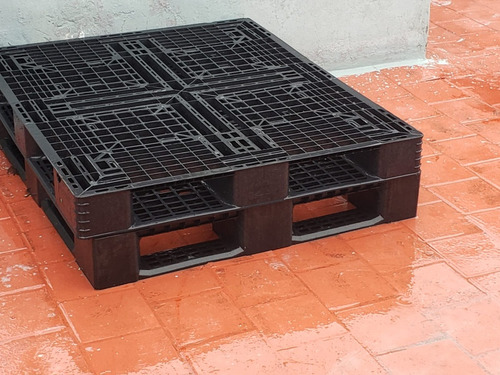 Palet Pallet. Pallets Palett. Plasticos Negros Ramos Mejia (Usado)