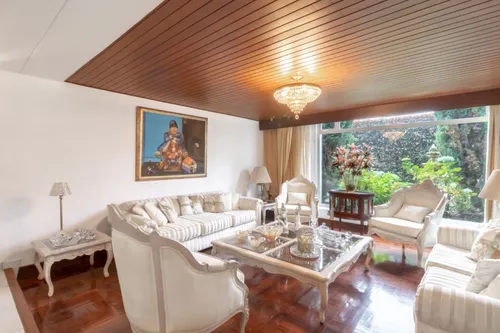 Casa En Venta En Pasadena. Cod V8251