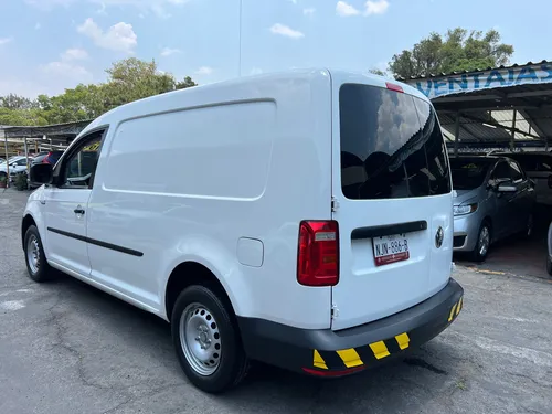Volkswagen Caddy 1.6 Maxi Mt
