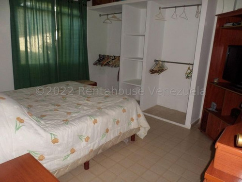 Imagen 13 de 30 de Casa En Venta En Fundalara Barquisimeto