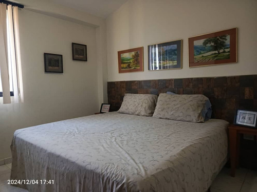 Century 21 Monaco Tucacas Alquila Bello Apartamento Frente Al Mar , Full Equipado