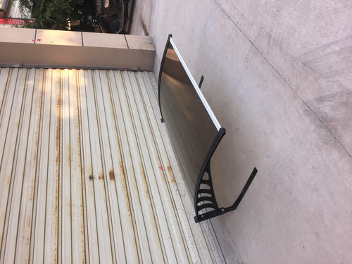 Imagen 5 de 9 de Alero De Policarbonato Bronce 1,2 X 0,8 M - Toldo Ahumado Ve