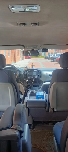 Hyundai Starex 2.5 H1