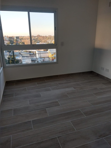 Departamento En Alquiler En Tigre Centro