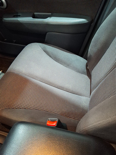 Nissan Tiida 1.8 Acenta 4 p