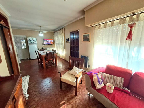 Imagen 4 de 14 de Casa En Venta En Ituzaingo Norte