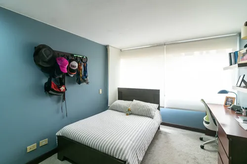 Apartamento En Venta En Cerros De Niza. Cod V1106024