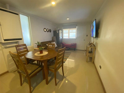 Casa En Venta De 3 Dorm. En Peñalolén