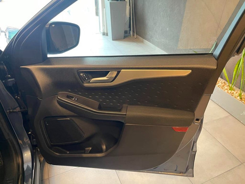 Ford Kuga Se 2.5l Hibrido At Fwd