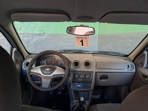 Imagen 6 de 9 de Chevrolet Prisma 1.4 Lt 2012