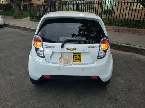 Chevrolet Spark 1.0 Go