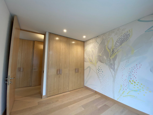 Dpto, 3 Dorm.+ 3 Baños + 3 Est. Manquehue Oriente, Nuevo