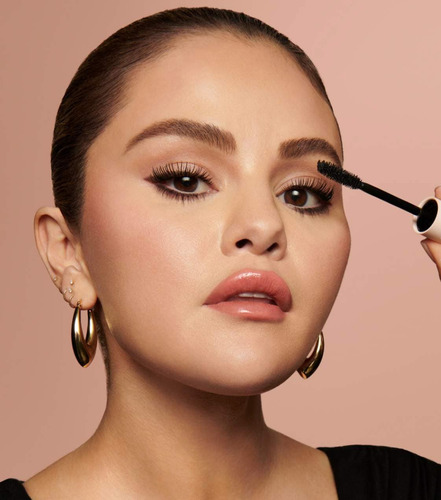 Rare Beauty Mascara Perfect Strokes Volumen 100% Original