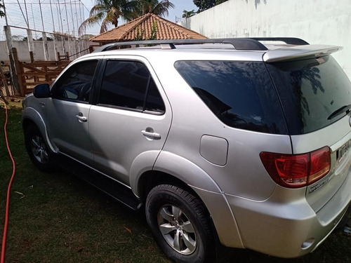 Toyota Sw4 3.0 Srv 4x4 Aut.