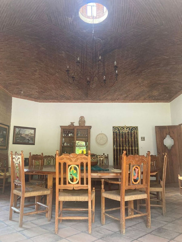 Casa En Venta En Tepoztlan