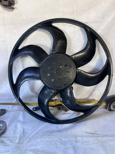 Aspas Moto Ventilador Volkswagen Jetta A7 19-24 (usado) (Usado)