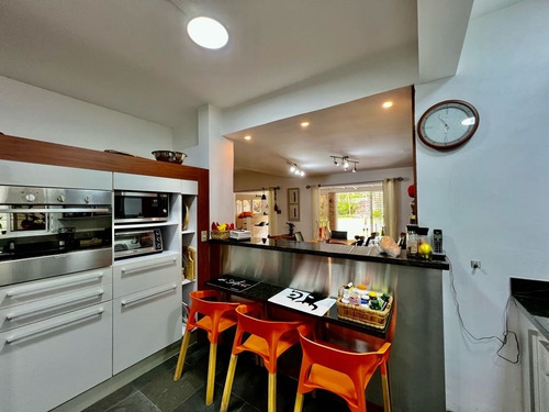 Imagen 5 de 30 de Se Vende Casa 400m2 4h+s/6b/5p Oripoto