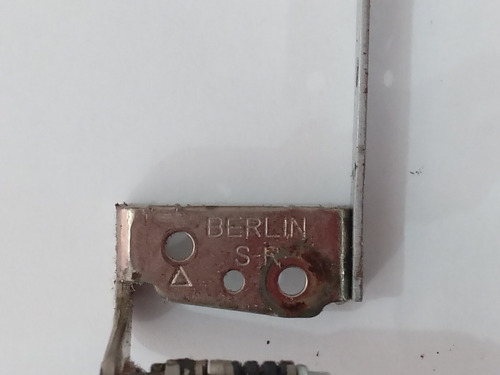 Bisagra Derecha Toshiba C655d-s5518 (Usado)