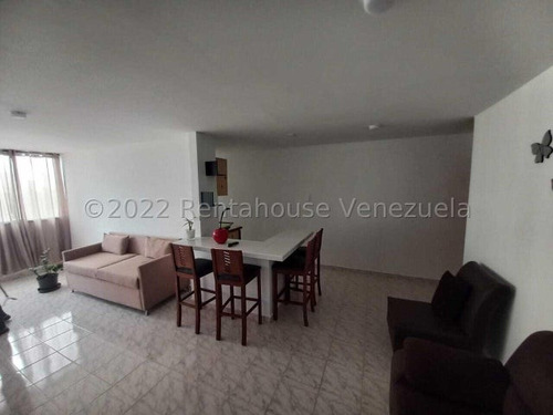 Apartamento En Venta En El Este De Barquisimeto  Codigo: 23-25038