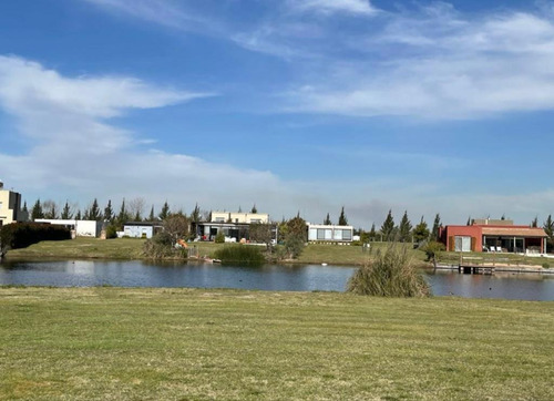 Imagen 3 de 12 de Venta Lote A La Laguna Barrio San Rafael Villanueva Tigre