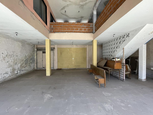 Imagen 4 de 13 de Venta - Oportunidad Local En Zona Comercial