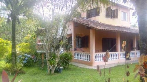 Chácara No Litoral Com 4 Quartos Em Itanhaém/sp 5062-pc