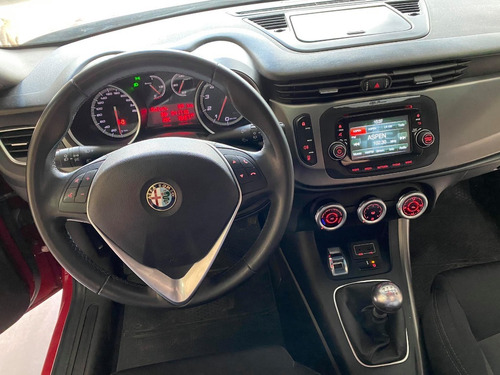 Alfa Romeo Giulietta Sprint - 54.000 Kms - Año 2016