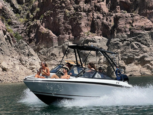Imagen 2 de 15 de Lancha Geuna F212 Supreme Con Mercury 200hp 4t - Nueva
