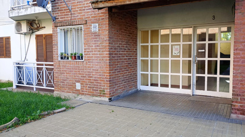 Ph En Venta - 2 Dormitorios 1 Baño - 52mts2 - Monte Grande