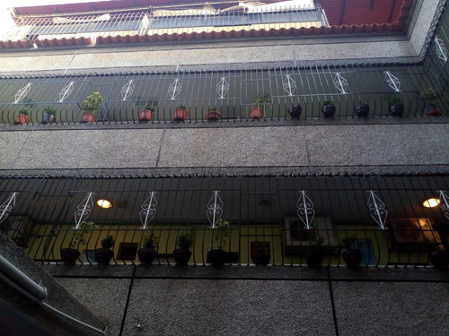 Hotel En Venta Macuto #24-24065 Johana Blanco
