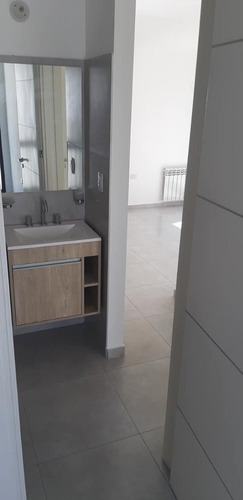 Venta Departamento 2 Dormitorios - Pileta - Cochera