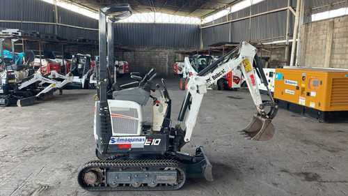 Mini Escavadeira Bobcat Mod. E10 Ano 2023 Com +/- 331.4h