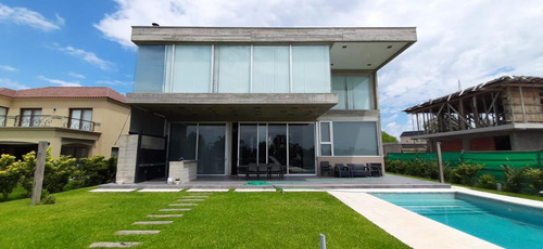 Imagen 1 de 30 de Alquiler De Espectacular Casa Con Amarra Al Río En San Marco Villanueva