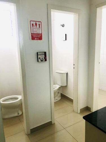 Imagem 5 de 8 de Excelente Conjunto Comercial No Centro - 0675