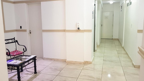 Imagen 7 de 16 de Caseros-departamento De 2 Ambientes Con Cochera Y Balcón.