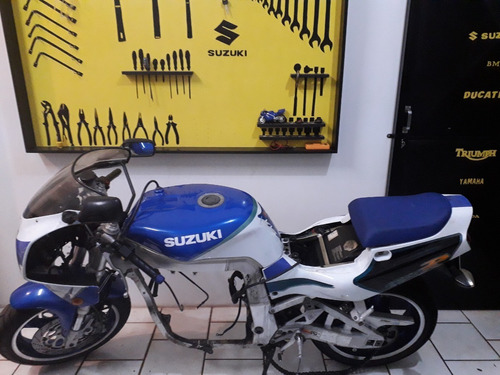 Moto Para Retirada Peças /sucata Suzuki Gsxr 750 W  94 96