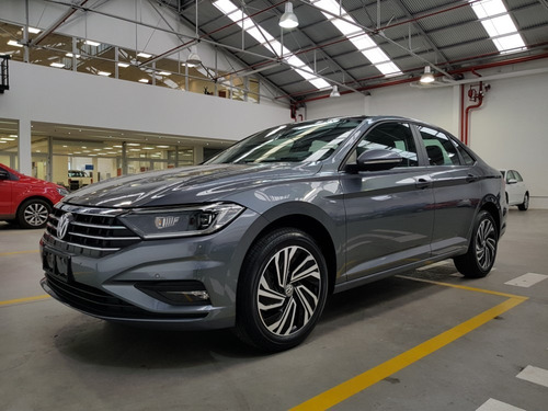 Imagen 12 de 25 de Volkswagen Vento 1.4tsi Highline Tip 0km My22 Dcolores