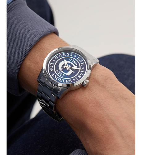 Reloj Guess Collegiate G Hombre Acero Inoxidable Correa Plateado Bisel Plateado Fondo Azul
