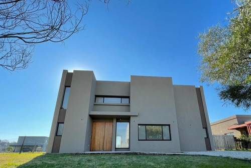 Imagen 5 de 30 de Casa En Venta El Canton Barrio Norte A Laguna C/pileta
