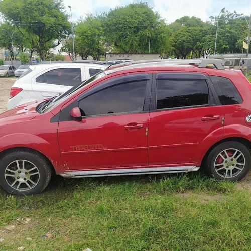 Imagem 1 de 5 de Ford Fiesta 2009 1.6 Trail Flex 5p 102 Hp