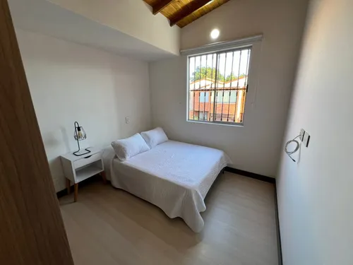 Casa En Venta En Ipanema Campestre. Cod V16503
