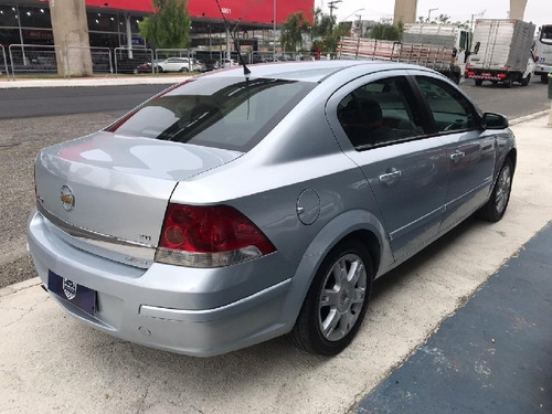 Chevrolet Vectra Elegance 2.0 Flex Automático