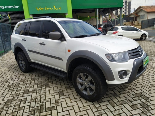 Imagem 2 de 12 de Mitsubishi Pajero 3.2 Diesel Outdoor 4x4 Automática