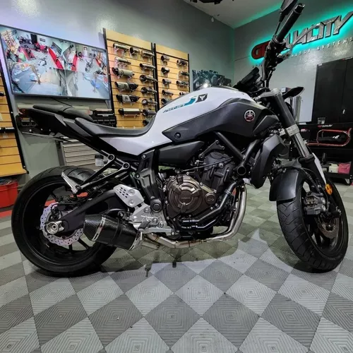 Múltiple Escape Yamaha Mt07 Full Carbono Ex190-premium