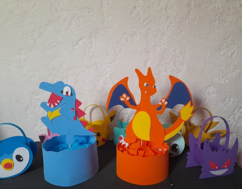Imagen 7 de 10 de Pokemon Centros De Mesa Adorno Para Torta Pokemon Topper
