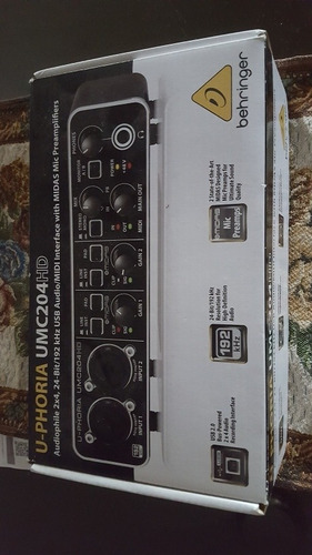 U-phoria Umc204hd (Usado)