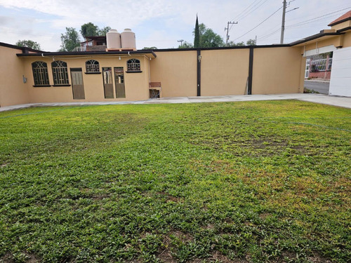 Salón De Eventos En Venta En Panuaya, Hgo.