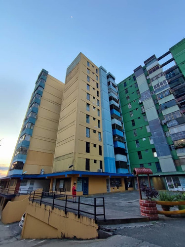 Imagen 17 de 21 de As En Venta Apartamento En Residencias El Parque As